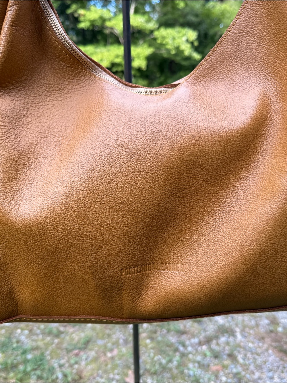 Portland Leather Aspen Shoulder bag - Picture 7 of 10